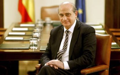 Jorge Fern&aacute;ndez D&iacute;az, ministro del Interior