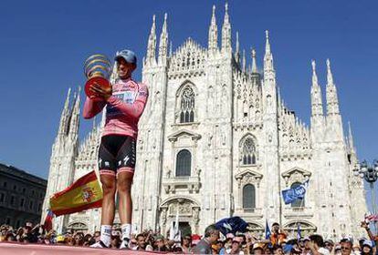 Contador luce su segundo Giro.