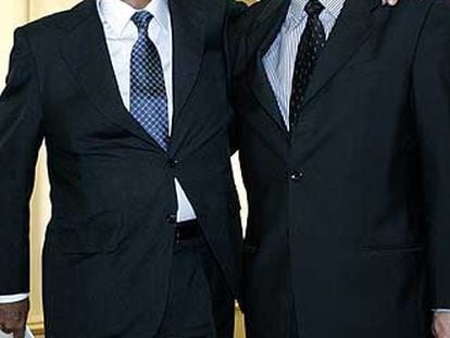 Salvador Gabarró (izquierda), presidente de Gas Natural, y Rafael Vilaseca, consejero delegado.