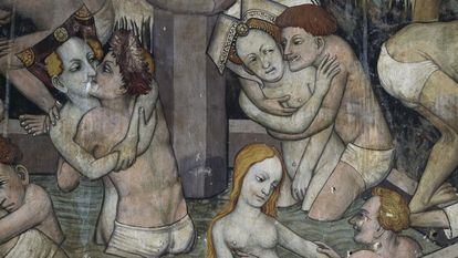 Escena medieval de sexo en un fresco del Piemonte.