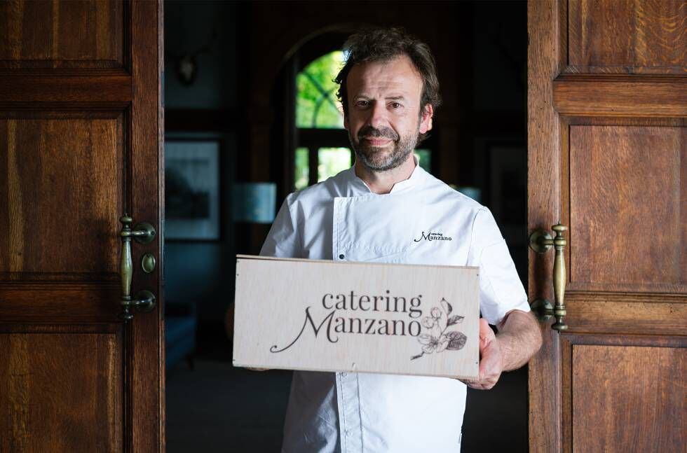 El cocinero Nacho Manzano, chef de Casa Marcial, restaurante con dos estrellas Michelin en Arriondas (Asturias).