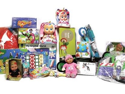 Varios juguetes analizados por la OCU que pueden ser inseguros para los niños.