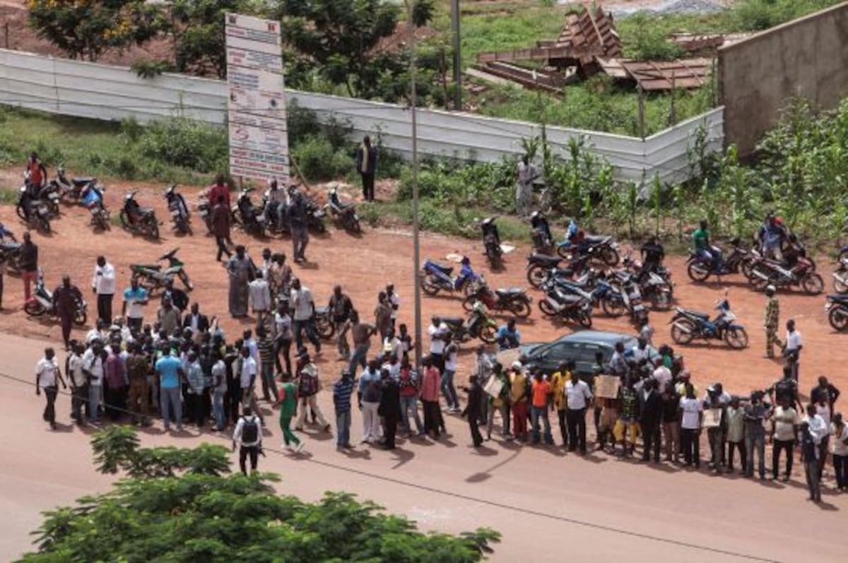 Pulso Violento Entre Los Golpistas Y El Pueblo En Burkina Faso ...