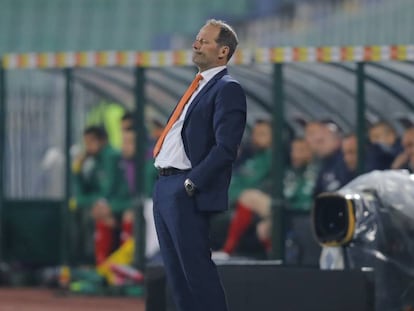 Danny Blind en el partido Bulgaria-Holanda.