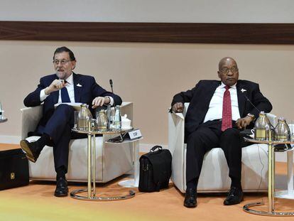 El presidente Rajoy con Jacob Zuma, de Sud&aacute;frica, en el G20.