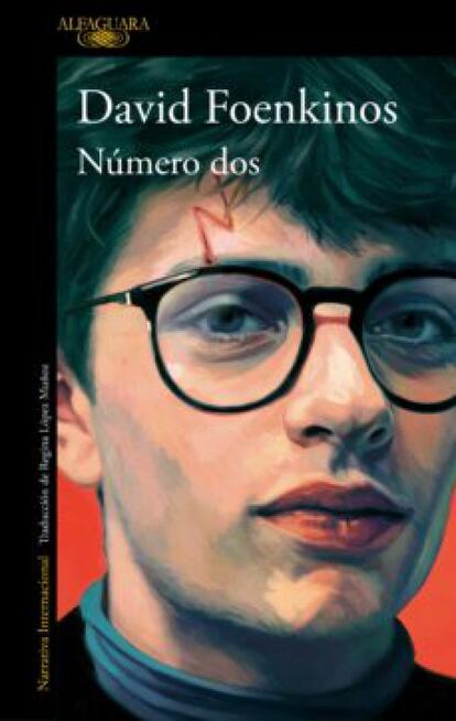 En 1999 centenares de jóvenes pasaron por las audiciones para interpretar a Harry Potter. Entre los dos candidatos que llegaron hasta el final, Daniel Radcliffe fue elegido por tener, según la directora del casting, “ese algo extra”. Al leer estas declaraciones, David Foenkinos empatizó de inmediato con el chico que no tenía ese toque extra. 'El número dos' (Alfagüara, 17,95 euros), narra su historia, la de la vida de Martin Hill, un chico con padres divorciados y gafas negras y redondas que tras ser descartado para el papel caerá en sucesivas depresiones.