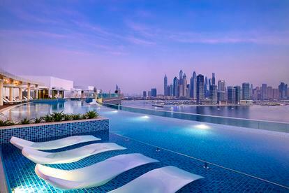 Vista desde la piscina del NH Collection Dubai The Palm