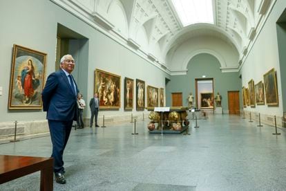 El primer ministro de Portugal, António Costa, en su visita al Museo del Prado el miércoles antes de la cena de trabajo de los dirigentes de la OTAN y de la UE.