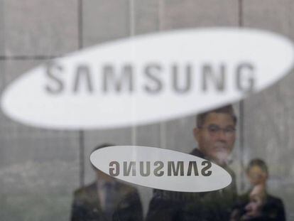 Samsung confirma oficialmente su teléfono con pantalla AMOLED flexible