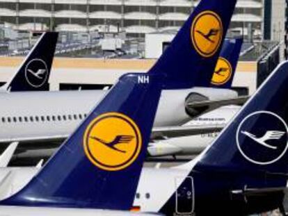 Aviones de Lufthansa en el aeropuerto de Fráncfort.