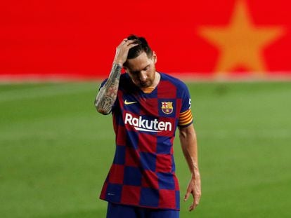 Messi, en el Camp Nou, tras la derrota del Barcelona ante Osasuna.