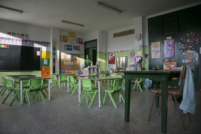 Una classe buida a l&#039;escola El Bergant&iacute;, al Masnou.