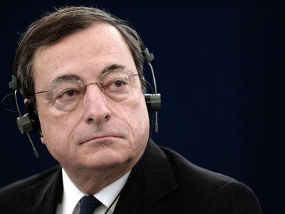 El presidente del BCE, Mario Draghi, en la Euroc&aacute;mara.