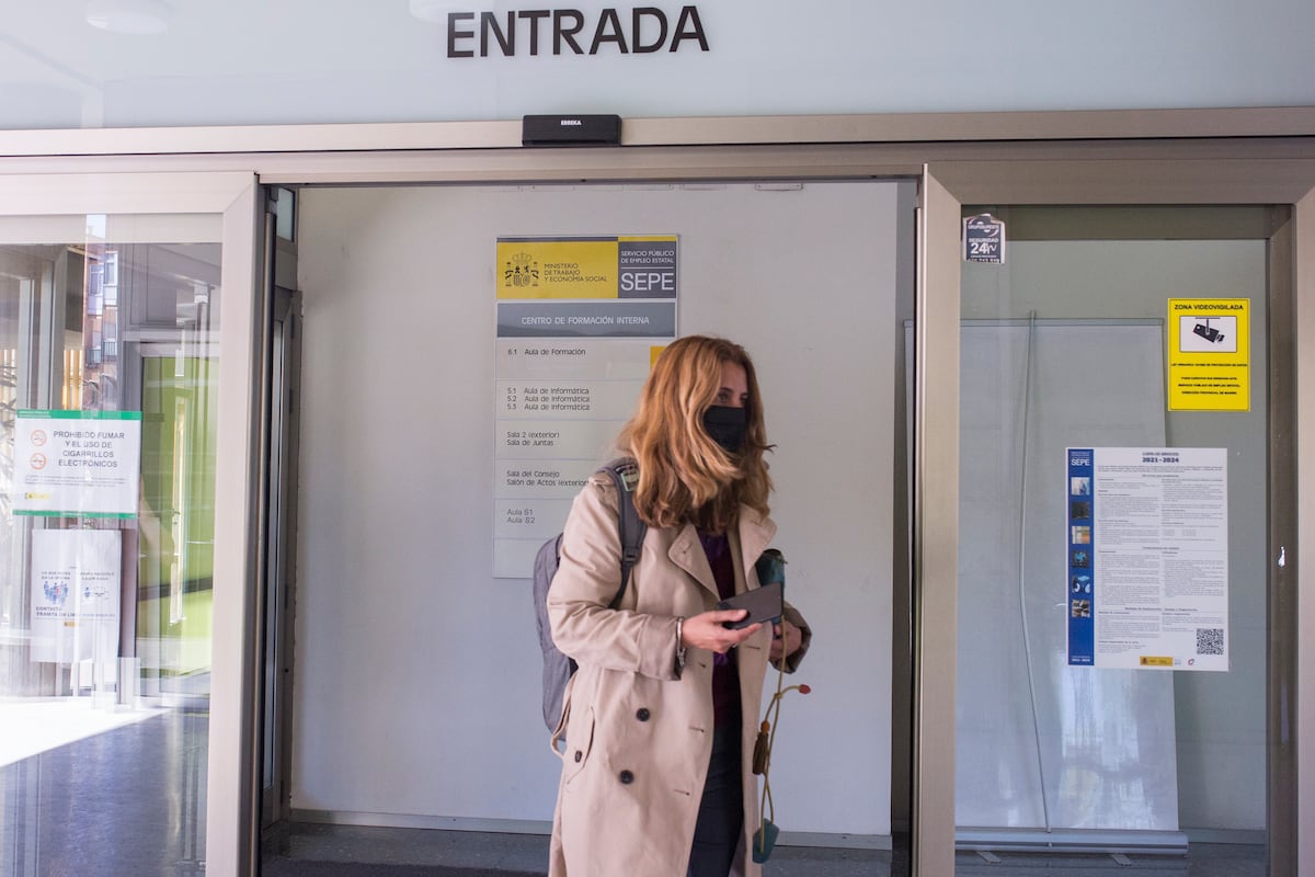 El FMI cree que el paro no regresará a los niveles prepandemia hasta, como pronto, 2027