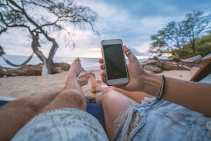 La presentación gradual y tímida de una nueva pareja en redes sociales es una técnica copiada del mundo del 'marketing'.