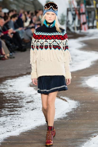 Uno de los estilismos del desfile otoño-invierno 2014/2015 de Tommy Hilfiger.