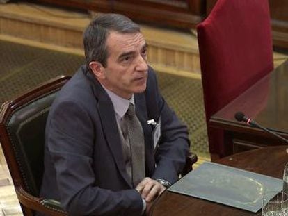 Joan Carles Molinero afirma que Puigdemont dijo que declararía la independencia si ocurría  una desgracia  el día de la consulta