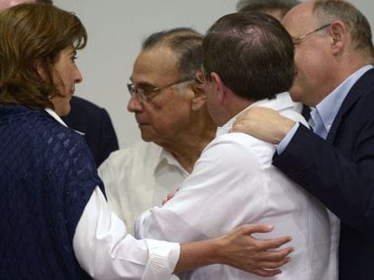 Ministros de Exteriores de pa&iacute;ses miembros de Unasur muestran su apoyo al representante ecuatoriano, Ricardo Pati&ntilde;o.