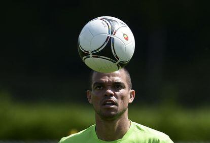 Pepe, en el entrenamiento de Portugal