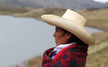 La agricultora peruana M&aacute;xima Acu&ntilde;a.