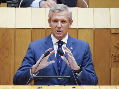 El presidente de la Xunta, Alfonso Rueda, durante un discurso en el Parlamento gallego, el pasado octubre.
