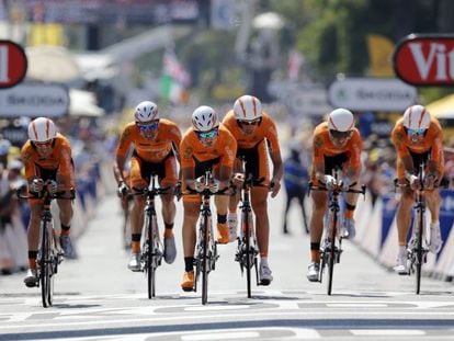 Corredores del Euskaltel Euskadi en la contrarreloj por equipos de este a&ntilde;o en Niza.