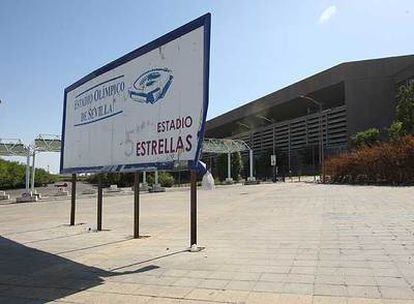 Exterior del Estadio Olímpico de Sevilla.