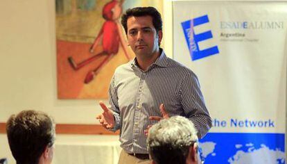 Francisco Delgado Ruiz dando clases en ESADE