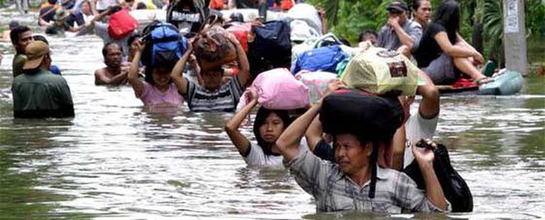 Las inundaciones en Indonesia dejan a 340.000 personas sin hogar | Internacional | EL PAÍS