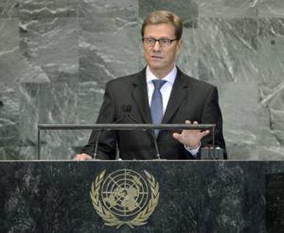 El ministro de Exteriores alemán, Guido Westerwelle, pronuncia un discurso durante la 67 sesión de la Asamblea General de Naciones Unidas celebrada en su sede de Nueva York, EE.UU.