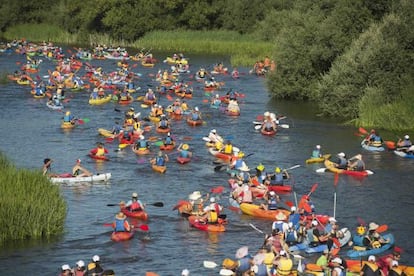 Descenso del r&iacute;o Alag&oacute;n. 