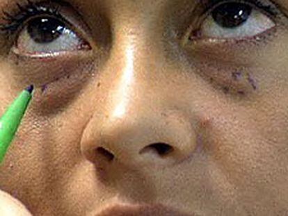 <i>Cuerpos a la carta,</i><b> de </b><i>Documentos TV.</i>