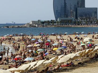 Playa de la Barceloneta, Barcelona.