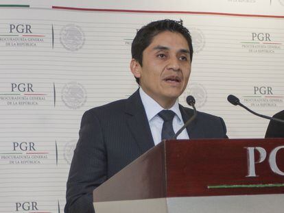 Gualberto Ramírez en una conferencia de prensa en Ciudad de México, el 20 de enero de 2016.