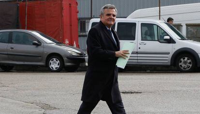 Narciso de Foxá, alcalde de Majadahonda (Madrid), en marzo de 2017 llegando a la Audiencia Nacional para declarar en el juicio de la trama de corrupción Gürtel.