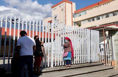 El hospital Doctor Aurelio Valdivieso, en Oaxaca (Estado de Oaxaca), cuando estaban internados los pacientes con rabia, en diciembre.