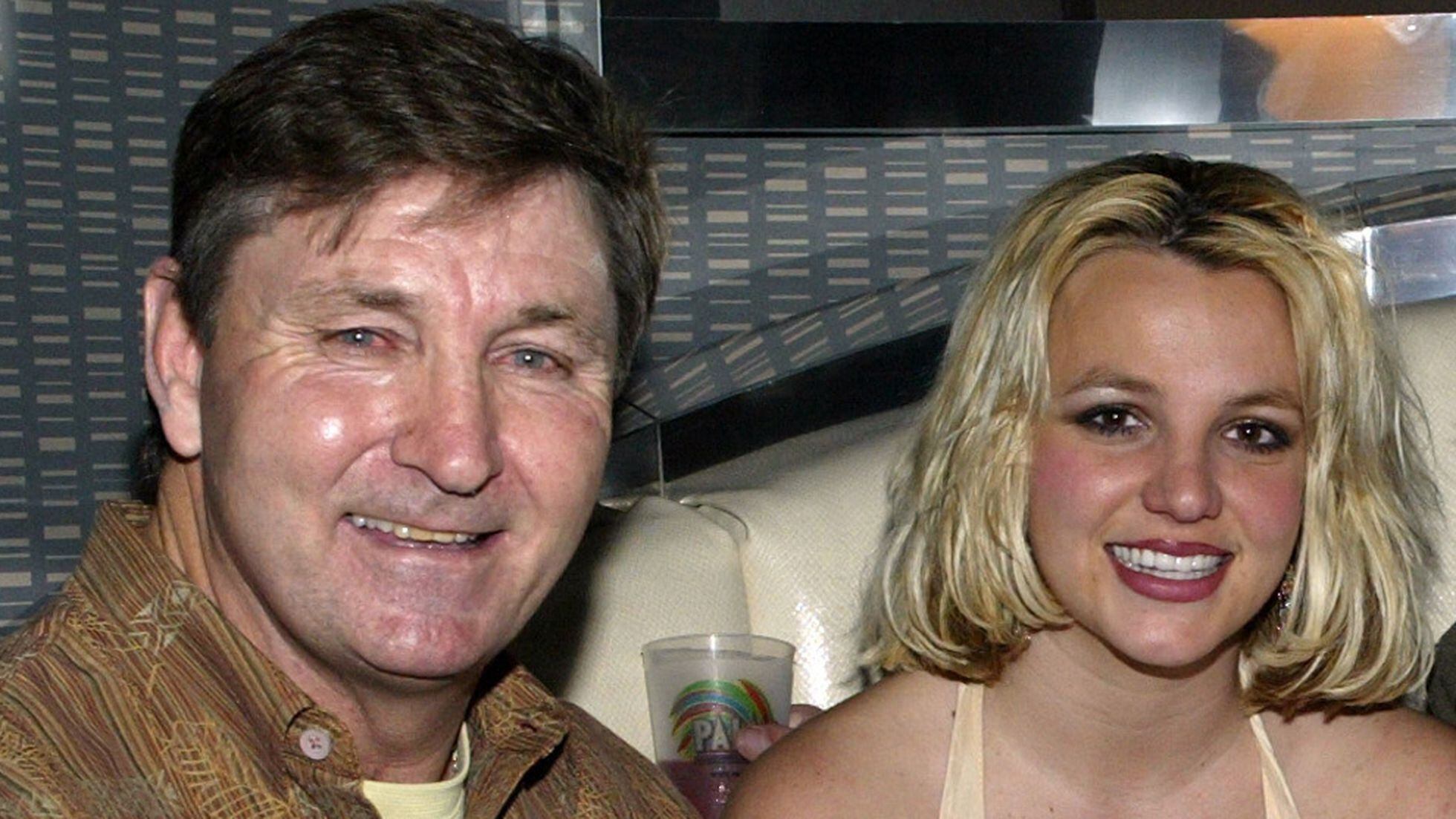 Britney Spears y su papá (Imagen difundida por medios internacionales)