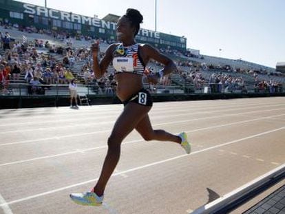 La deportista estadounidense Alysia Montaño corrió los 800 metros encinta de cinco meses