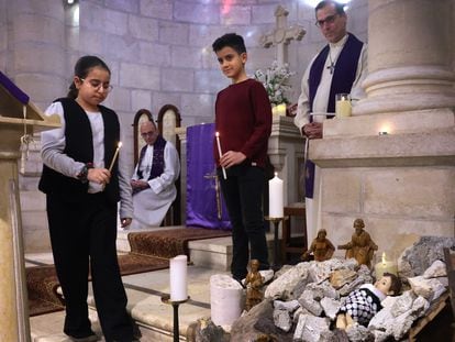 El belén de la iglesia evangélica luterana de Navidad en la ciudad de Belén, en Cisjordania.