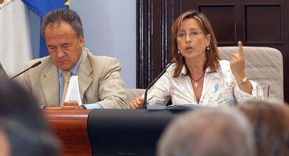 Pacheco y S&aacute;nchez en un pleno del Ayuntamiento en 2006.