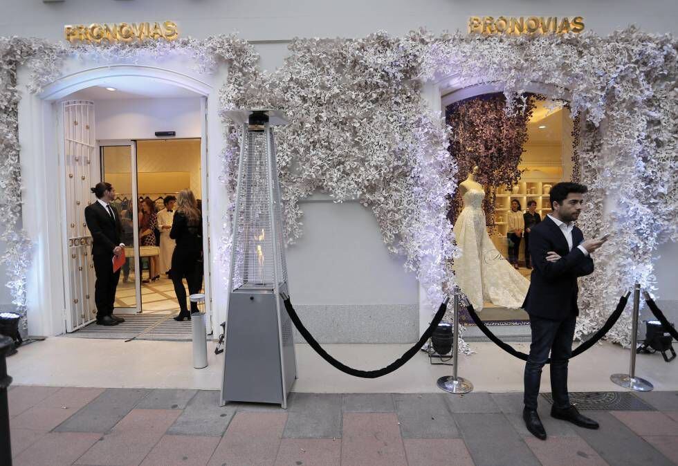 Inauguración de la tienda de Pronovias de la calle Velázquez de Madrid en marzo de 2016.