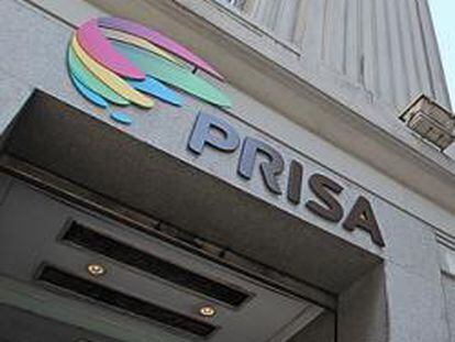 Entrada de la sede del Grupo PRISA, en la Gran Vía de Madrid