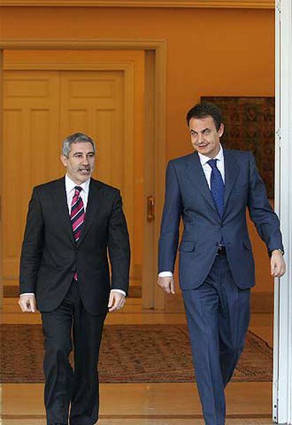 Llamazares y Zapatero, antes de su entrevista.