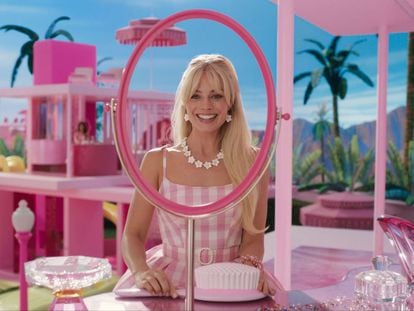 La actriz Margot Robbie, en una imagen de 'Barbie'.