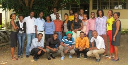 Imagen de algunos de los blogueros implicados en Yaga Burundi. Foto cedida por el colectivo.