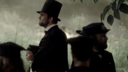El actor Billy Campbell caracterizado como Abraham Lincoln en el rodaje de &#039;Killing Lincoln&#039;.