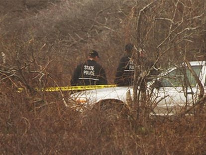 Agentes de policía neoyorquinos, en la escena del crimen.