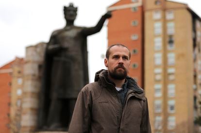 Marko Jaksic, Kosovo Serb activist, on Wednesday, January 11, in the central square of North Mitrovica.