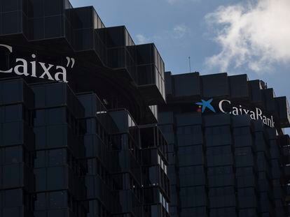 Sede de CaixaBank en la avenida Diagonal de Barcelona, este viernes.
