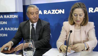 Ana Pastor y Julio Gómez-Pomar, presidente de Renfe.